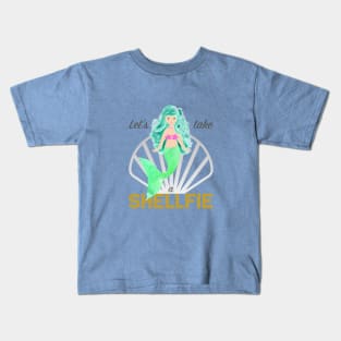 Mermaid: Let's take a shellfie (green) Kids T-Shirt